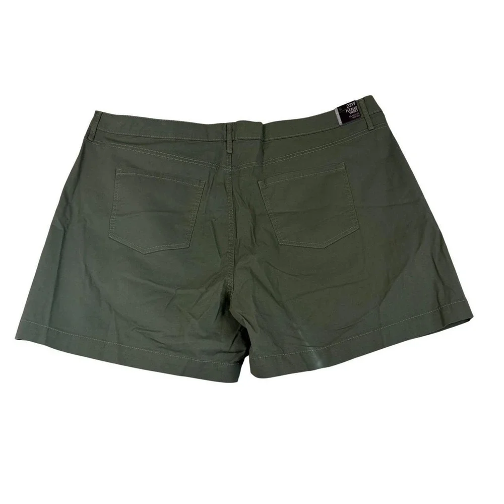Gloria Vanderbilt Womens 22W Olive Green Pleated Shorts High Rise Relaxed Leg